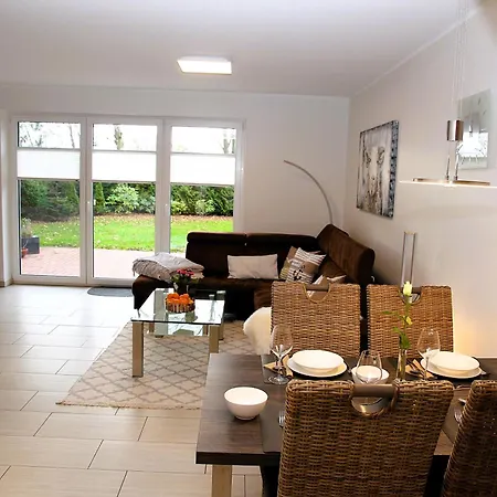 Huesken Malina Holiday home *